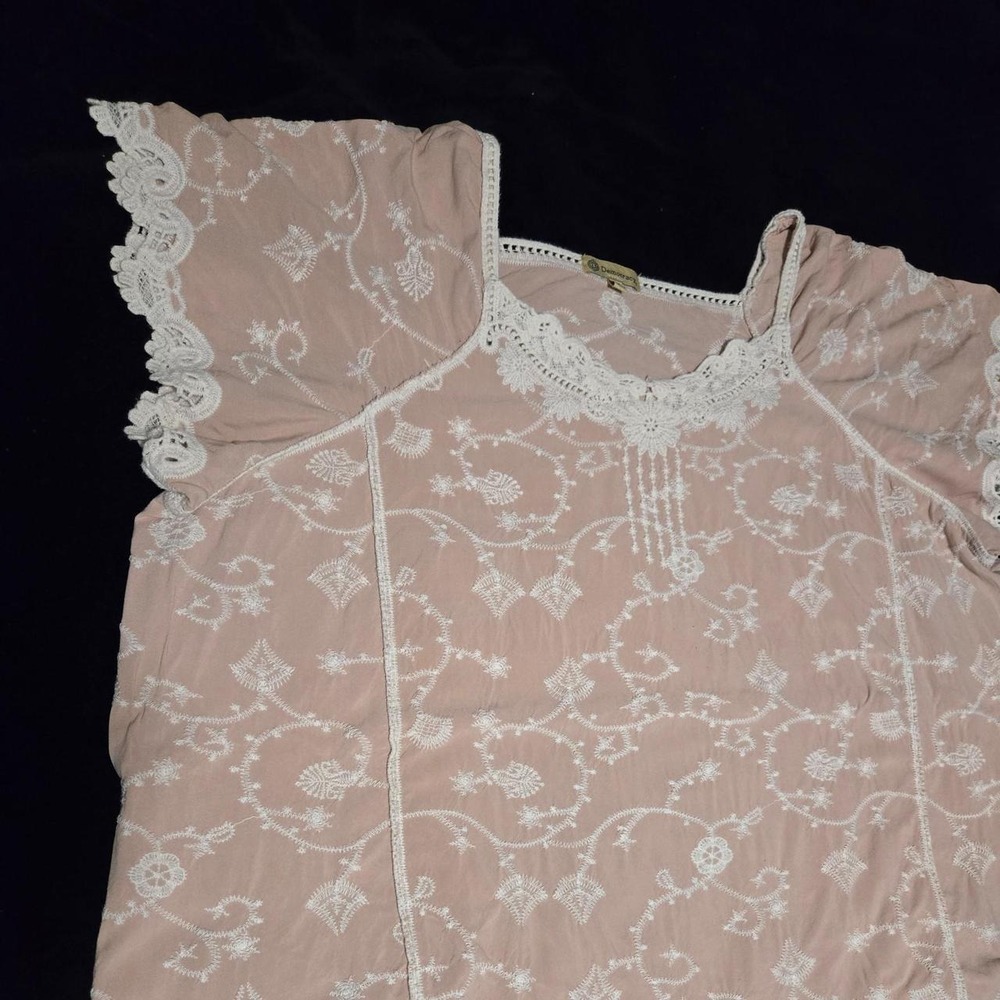 Democracy Pink Floral Embroidered Lace Trim Blouse 2X WCE93521EXX